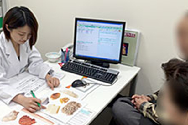 medical_team_cardiac_rehabilitation_0011